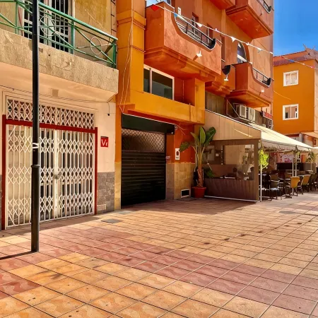 Spacious loft in the heart of a quiet and lively beach town.