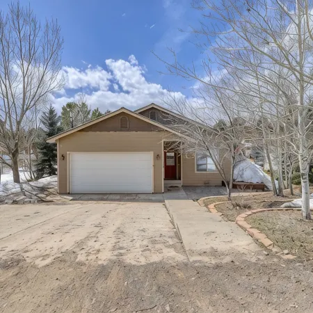 Large Hot-Tub | Close 2 DT | Wolf Creek Mountain