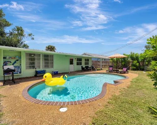 2 Kitchens + Pool + Ping-Pong + Corn Hole + BBQ + Next to Venice Downtown Hotels in Venice Gardens