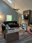 3-bedroom house in charming Jamestown with easy access to boat ramp!