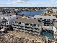 NEW CONSTRUCTION-Pool-Top Floor Luxury Oceanfront Condo-KeylessCheckin-RR Host - 4-Star