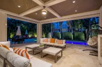 Luxurious Delray Beach Pool Home in Downtown Delray! VIP Beach Passes! - 5-Star