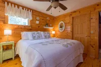 Maple Cove Lodge on Lake Sebago Waterfront! - 발코니