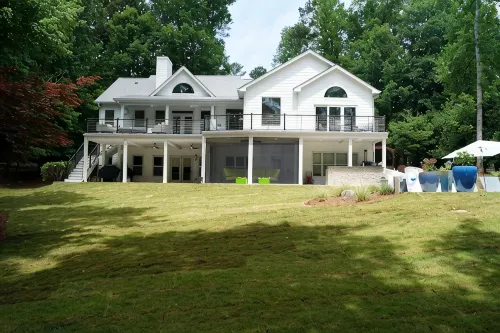 5 BDRM Beautiful Peaceful Lake Front Home 3 Kings, 1 Queen, 4 Twins, and pool