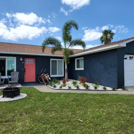 Double Waterfront Property with Amazing Views & Private Pool