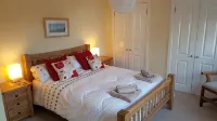 Spacious self-catered accommodation in the heart of St Davids. - 3-Star