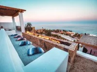 Mexican Hacienda, Stunning Views, Infinity Pool, & Meditation Gardens - Infinity Pools