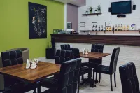 Lastochka Hotel