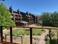 SKI-OUT & IN! Hike, bike, fish, golf, beautiful Lake Superior N Shore/Sleeps 2+