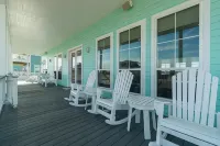 Amazing Beach Views from Porch/Beach Walk over Steps Away/2 Pools & 2 Hot Tubs - Jacuzzi