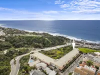 Beautiful San Clemente Beach Condo, Walking to the Sand