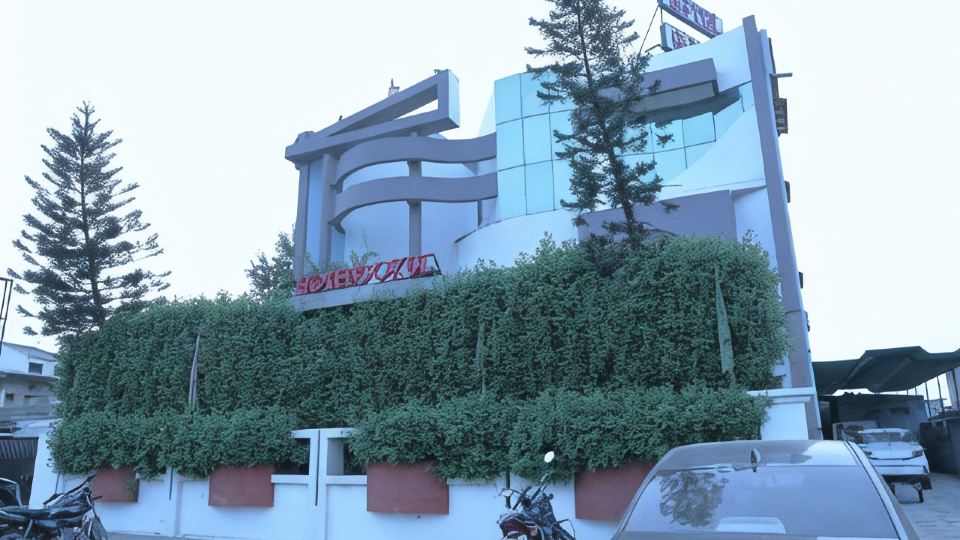 New Hotel Gokul