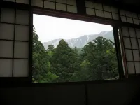 Shukubo Kansho-in Temple Sanrakuso - Mountain view