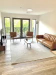Modern Luxury Apartment in the Heart of Quincy - Wifi