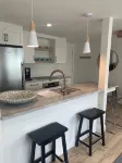 Beautiful Modern Grand Haven Getaway across from the Beach! - Boutique