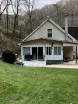 Private and cozy! Bald Eagle St. Park & lake very close , 30 min. to PSU or LHU.