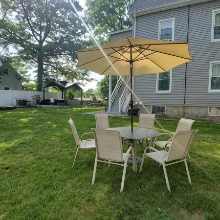 Grand Fairfield Getaway- 5BR Fam-Friendly near I95&Shops - Spacious&Gracious