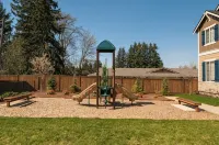 Q House in South Hill, Puyallup - 5 BR/2.5 Bath - 4-Star
