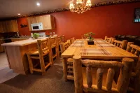 Entire Cozy Villa 2 min Near Starved Rock! - Alppimaja