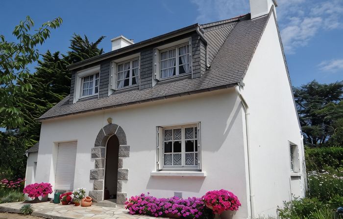 Renovated House, Large Garden, Close to Beaches