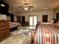 Beautiful 5/5.5 Home on 5 Acres w/Private Pool. River Access 2 m. Away Hotels in Real County