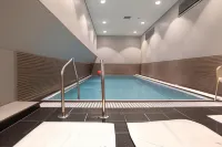 South Hotel Suites - Pools
