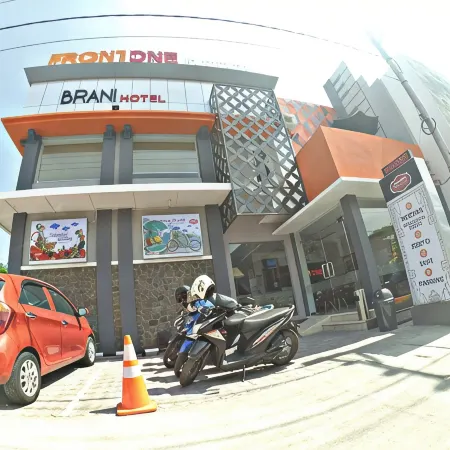 Front One Brani Solo