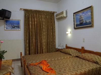 Effie Hotel