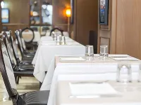 Hôtel les Voyageurs Hotels in Bastia