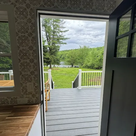 Lakefront Retreat, near All Star Village, in the Catskills