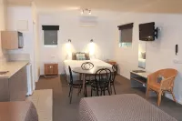 Chalambar Motel