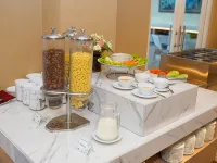 Grand Wahid Hotel Salatiga Hotels in Sidorejo