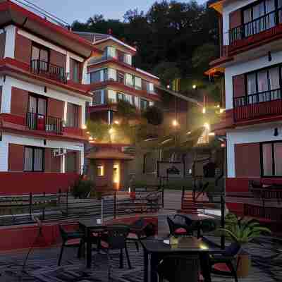 Gaia Holiday Home Hotel Exterior