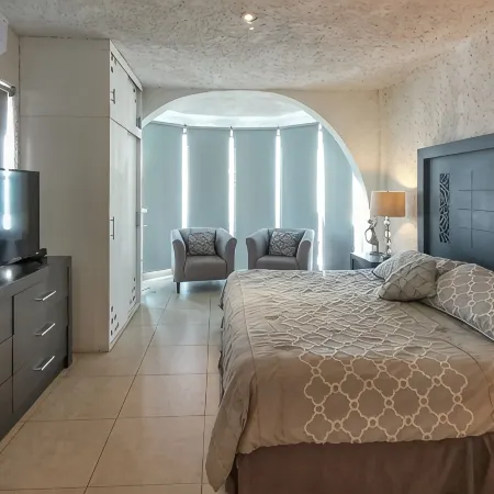 Luxury Residence in the middle of the Hotel Zone - Beach access