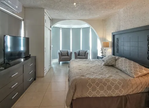 Luxury Residence in the middle of the Hotel Zone - Beach access - 別墅