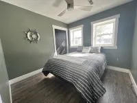 Croton Cottage on all sports lake!