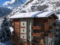 Hotel Cheminee Hotels near Gorner Ridge