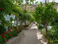 Calypso Hotel فنادق في ماتالا