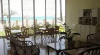 Flash Sale:  Beautiful Beach Front Location - Private Pools
