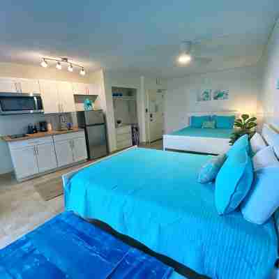NEW Amazing Ocean Front Up to 6 Guests in Daytona - Up 6 Guests! Rooms