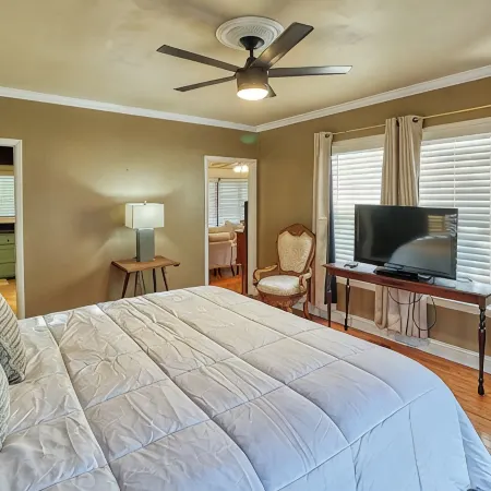 Spacious 4-Bedroom Historical Home w/modern comforts in Old Town McAlester, OK.
