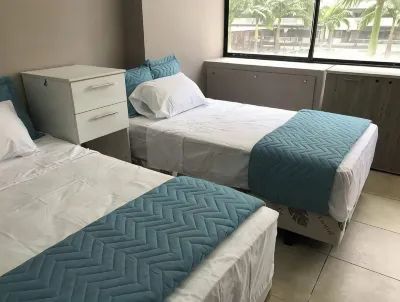 Perfect Family Stay, 2 Beds Las Penas - Bellini! Hotel di 