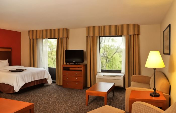 Hampton Inn Enterprise
