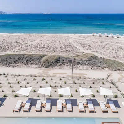 Ammothines Cycladic Suites Hotels near قلعة ناكسوس