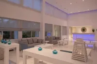 Nissi Park Hotel - 3-Star