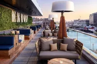 The Envoy Hotel, Autograph Collection - Sea View