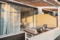 Bamboo Suites Hotel