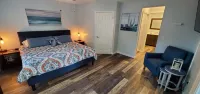 Beach house 3BR/3.5BA 5 minute walk to bay with extra parking for a boat/RV - 2 stjerner