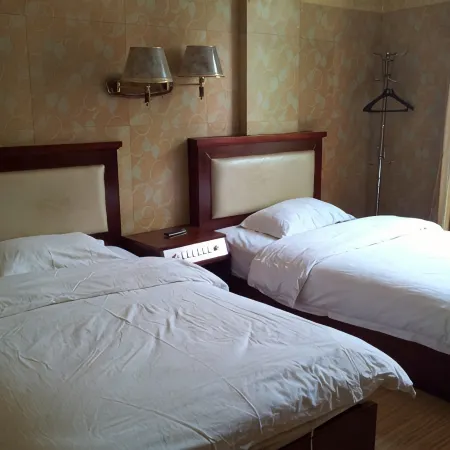 Huaping Qiaolian Hotel