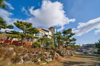 Circle Pension in Daebu Island - ペンション